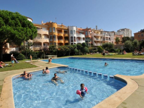 Belvilla by OYO Comte de Empuries Apt B
